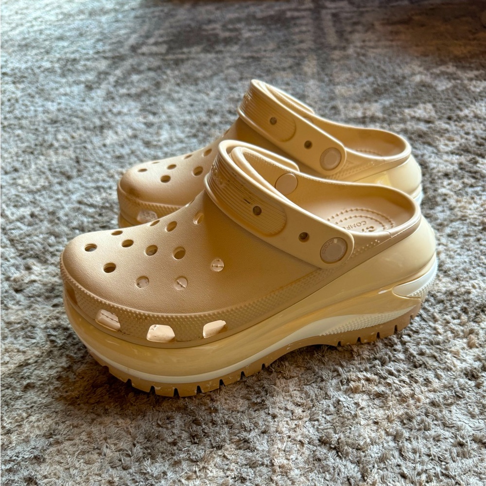 Mega Platform Crush Crocs